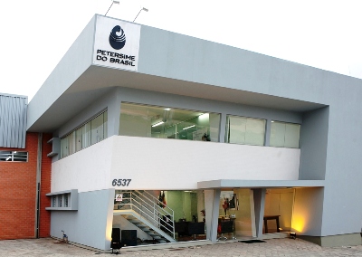Petersime inaugura novas instalações no Brasil