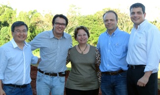 Empresas unen-se a universidade para proporcionar ensino prático e técnico na área avícola