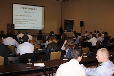 Agroceres PIC promove I Workshop de Nutrição de Suínos e lança Novo Guia de Especificações Nutricionais