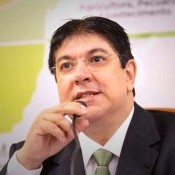 Mendes Ribeiro empossa Caio Rocha como secretário da SDC