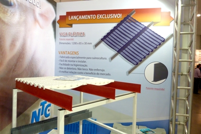 NTC lança com exclusividade a primeira viga plástica para baias de suínos do Brasil