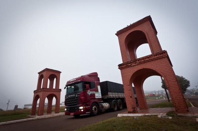 Do celeiro do Rio Grande do Sul, rumo ao Porto de Rio Grande