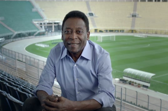 Rei do futebol apoia campanha A Carne Suína é 10!