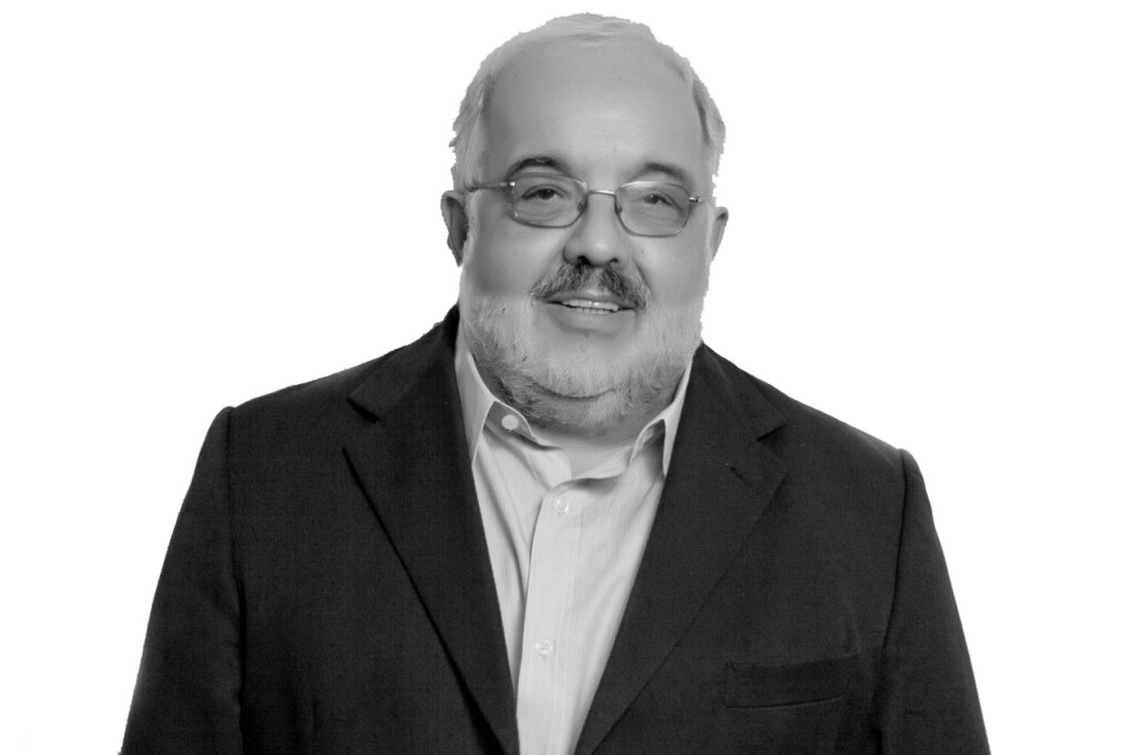 Um admirável mundo novo? – por Coriolano Xavier