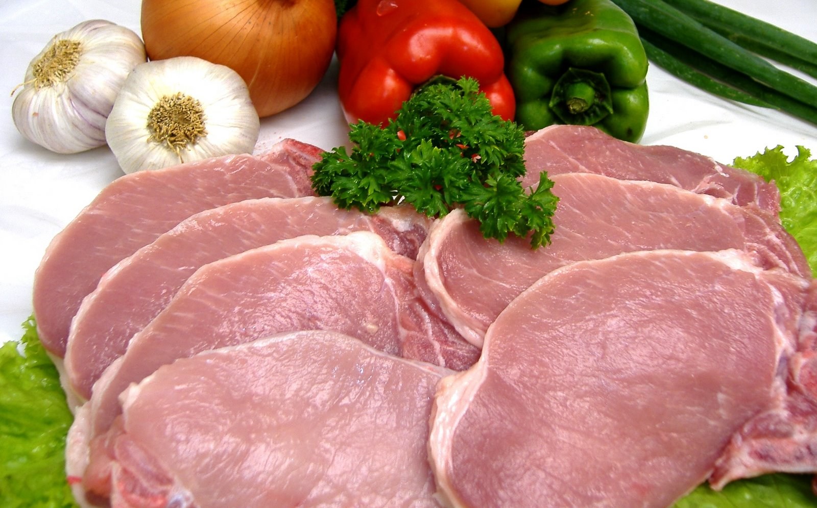 Recursos do FNDS resultam em materiais de promoção da carne suína