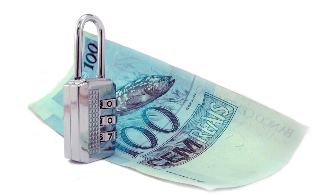 FMI quer que Brasil siga com “aperto de políticas”