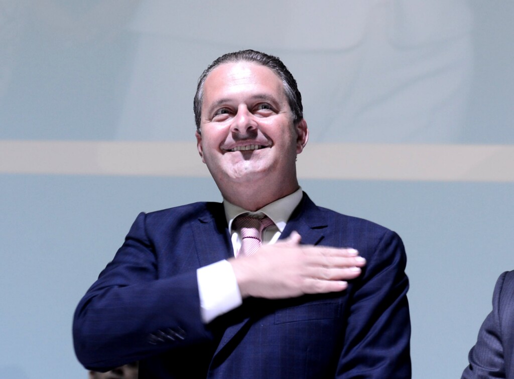 Eduardo Campos morre em Santos após queda do avião em que viajava
