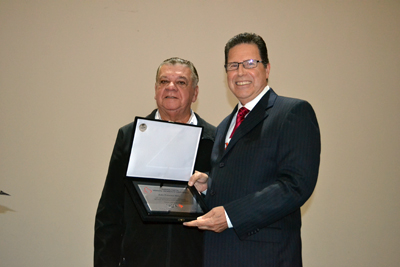 João Palermo Neto recebe “Prêmio Facta – Mérito Técnico e Científico” 2014