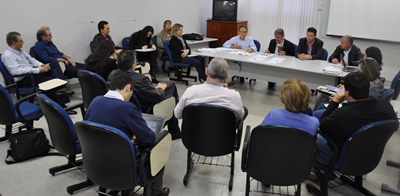 Secretaria da Agricultura de SC estuda medidas de prevenção contra a influenza aviária