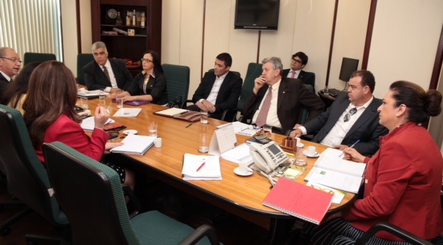 ABRA e Ministra Kátia Abreu realizam audiência sobre reciclagem animal