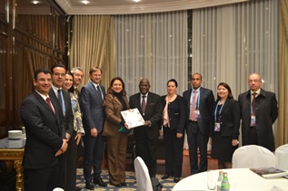 Ministra apresenta programa de mobilidade social no campo à agência da ONU