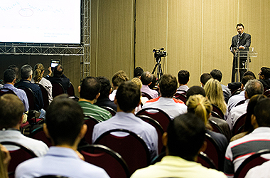 Seminário Técnico Científico da AveSui irá debater temas de alta relevância em sanidade para aves e suínos
