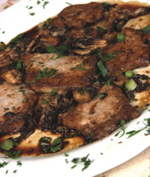 Lombo com Shimeji ao Vinho