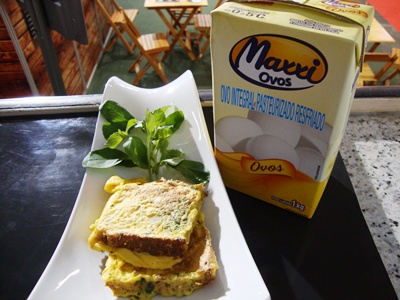 Ovo líquido Sanovo frito no pão – por Cheff Mueller