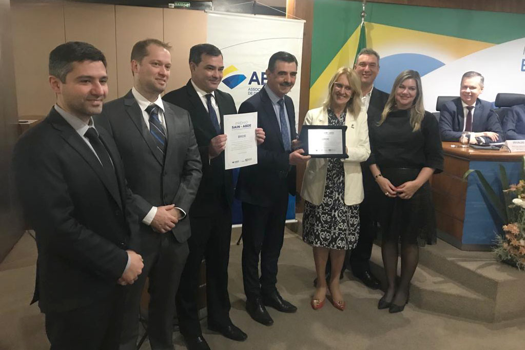 Com foco em projetos sustentáveis, parceria do BRDE com Agência Francesa é premiada