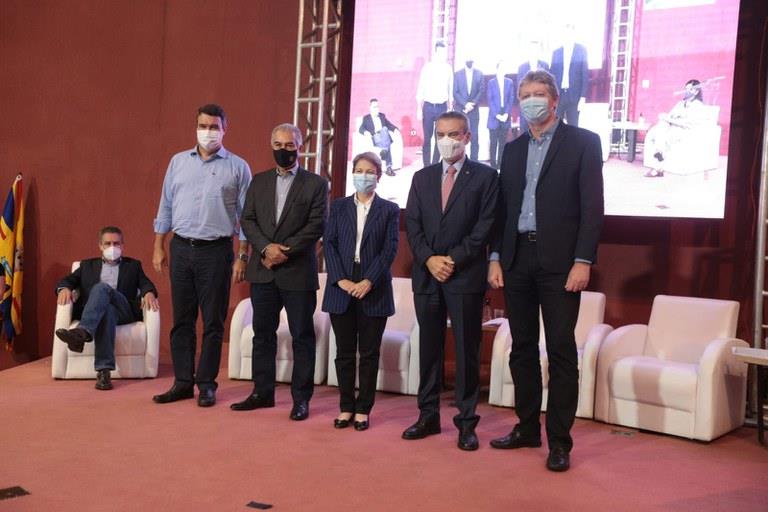 Ministra defende protagonismo do Brasil na agricultura de baixo carbono