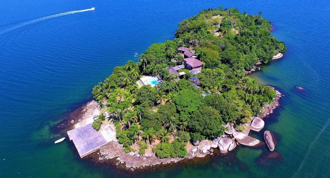 Ilha do Japão, em Angra dos Reis, adere à energia solar
