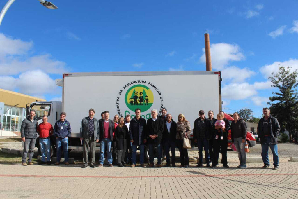 Cooperativa de agricultores familiares de Palmeira cresce com apoio do Programa Coopera PR