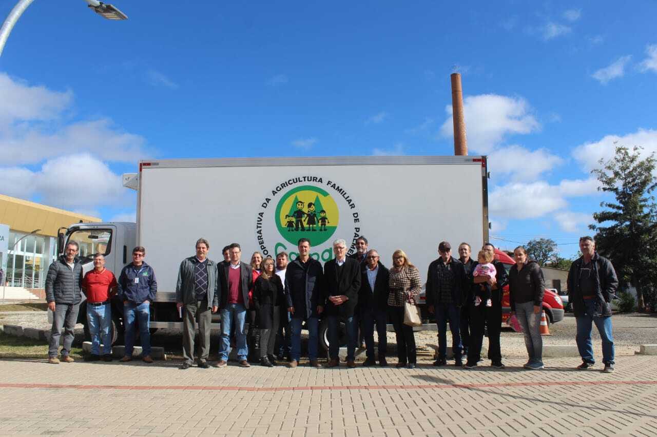 Cooperativa de agricultores familiares de Palmeira cresce com apoio do Programa Coopera PR