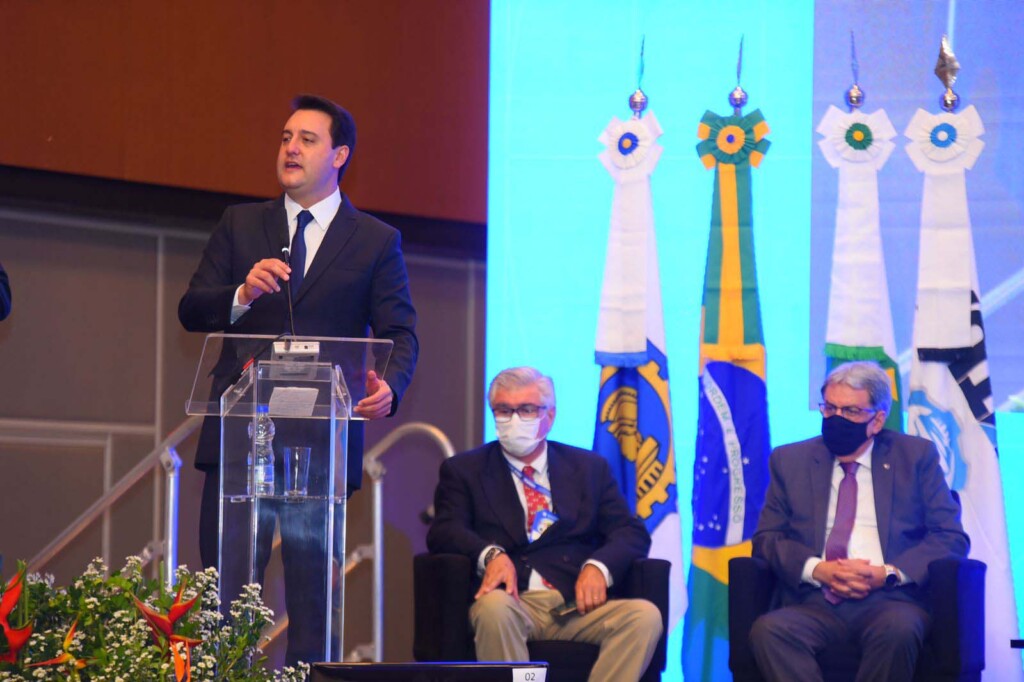 Com planejamento, Paraná tira grandes obras de engenharia do papel, afirma governador