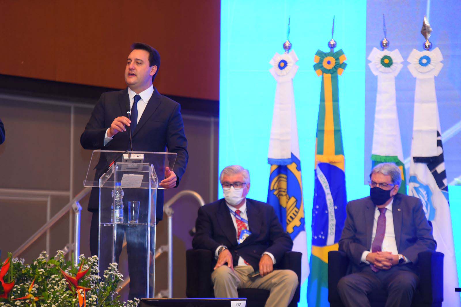 Com planejamento, Paraná tira grandes obras de engenharia do papel, afirma governador