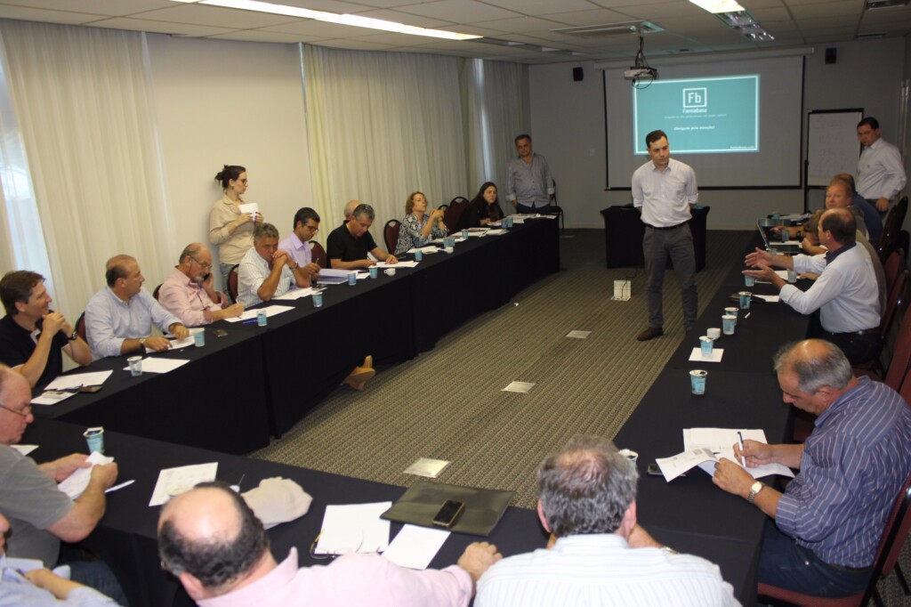 Suinocultura paulista discute normas para fabricação de ração animal com medicamentos