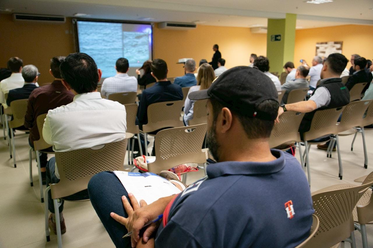 AveSui América Latina formata programação técnica para os seminários e congresso da edição 2022