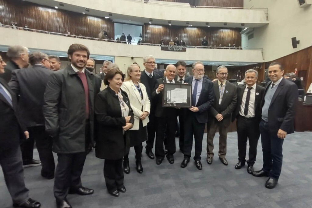 Com olhar inovador para o campo, IDR-Paraná recebe homenagem da Assembleia Legislativa