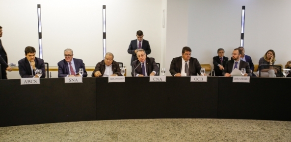 Entidades do setor agropecuário criam Conselho do Agro