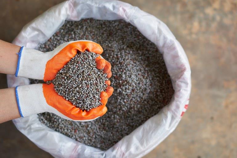 Tereza Cristina vai ao Canadá para tratar do aumento da exportação de potássio para o Brasil