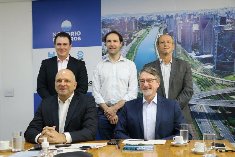 São Paulo firma parceria com a Suécia para estudo visando a descarbonização do transporte