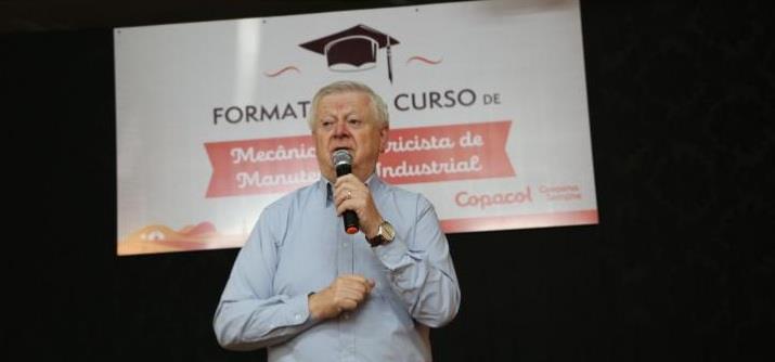 Colaboradores da Copacol conseguem qualificação e crescimento profissional