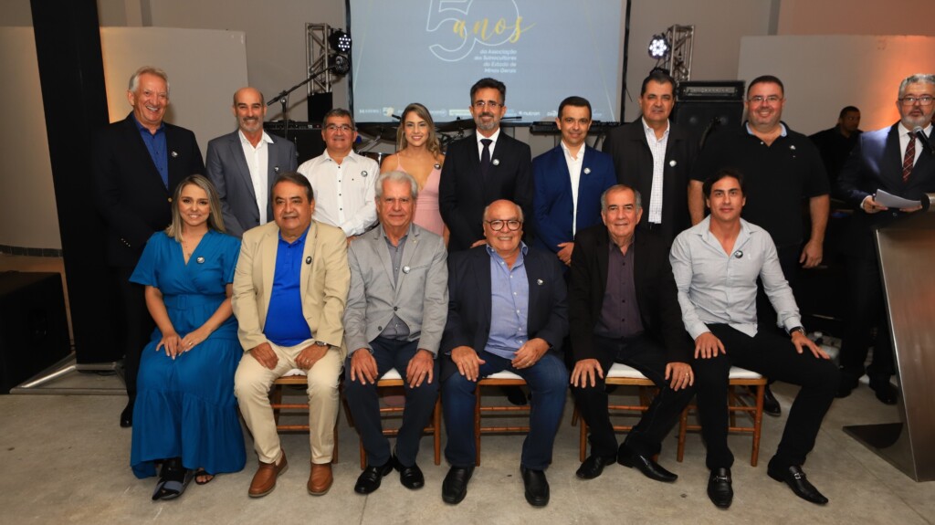 Asemg celebra 50 anos e dá posse a nova diretoria