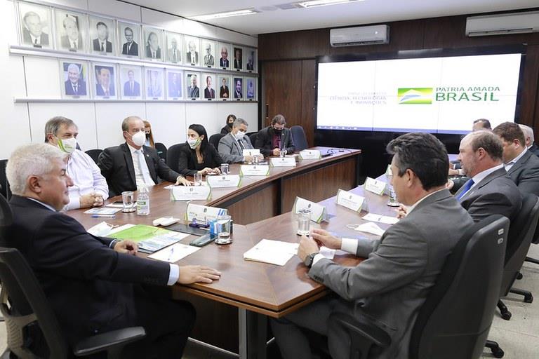 MCTI debate inovação e tecnologia direcionado a investimentos em Toledo, no Paraná