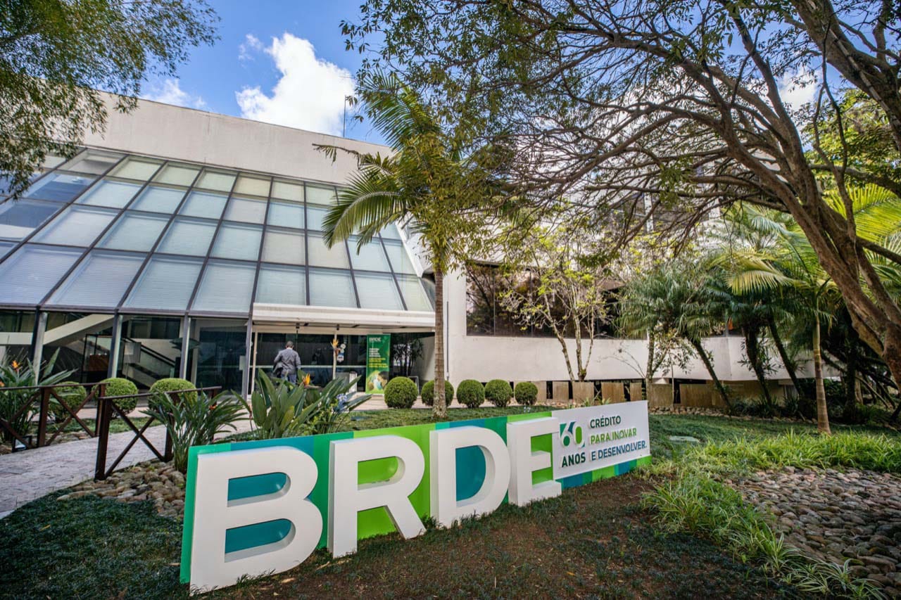 BRDE Cenários apresenta detalhes da nova economia