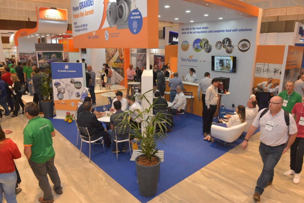 Na América Latina, fábricas de ração expandem mercado através da AveSui 2022