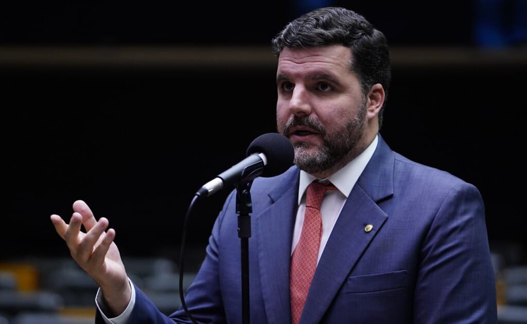 Sindiavipar se reúne com Pedro Lupion para falar sobre o impacto da Reforma Tributária na avicultura