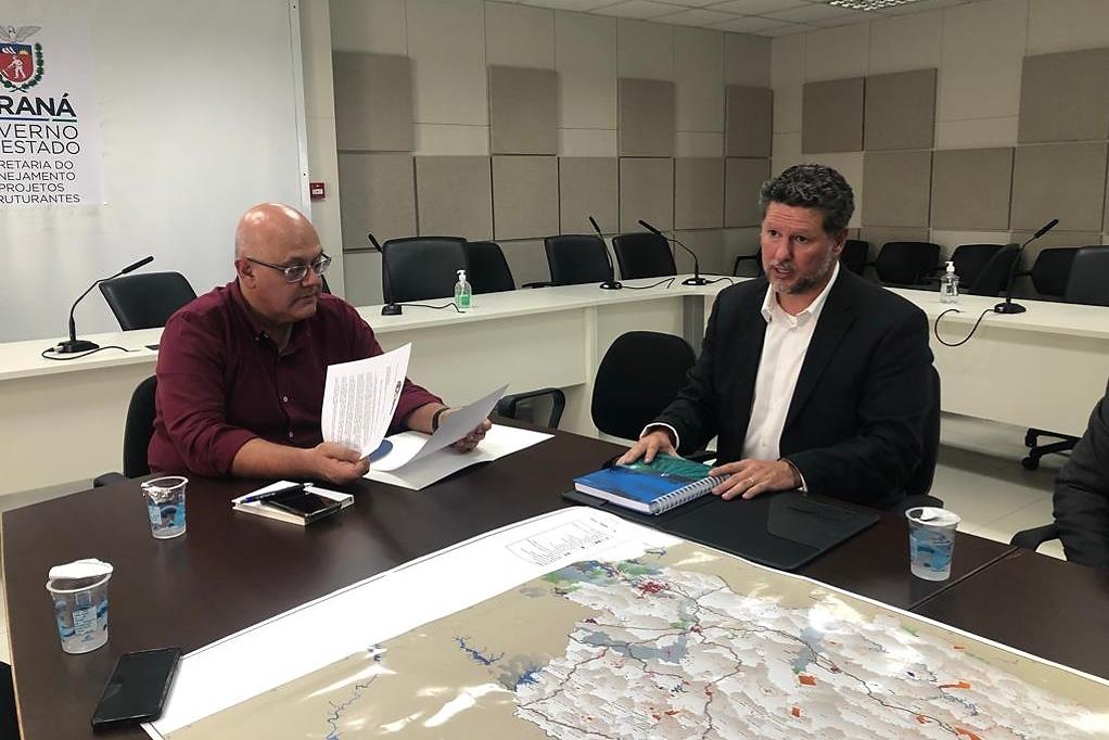 Nova Ferroeste recebe apoio da Associação das Empresas Cerealistas do Paraná