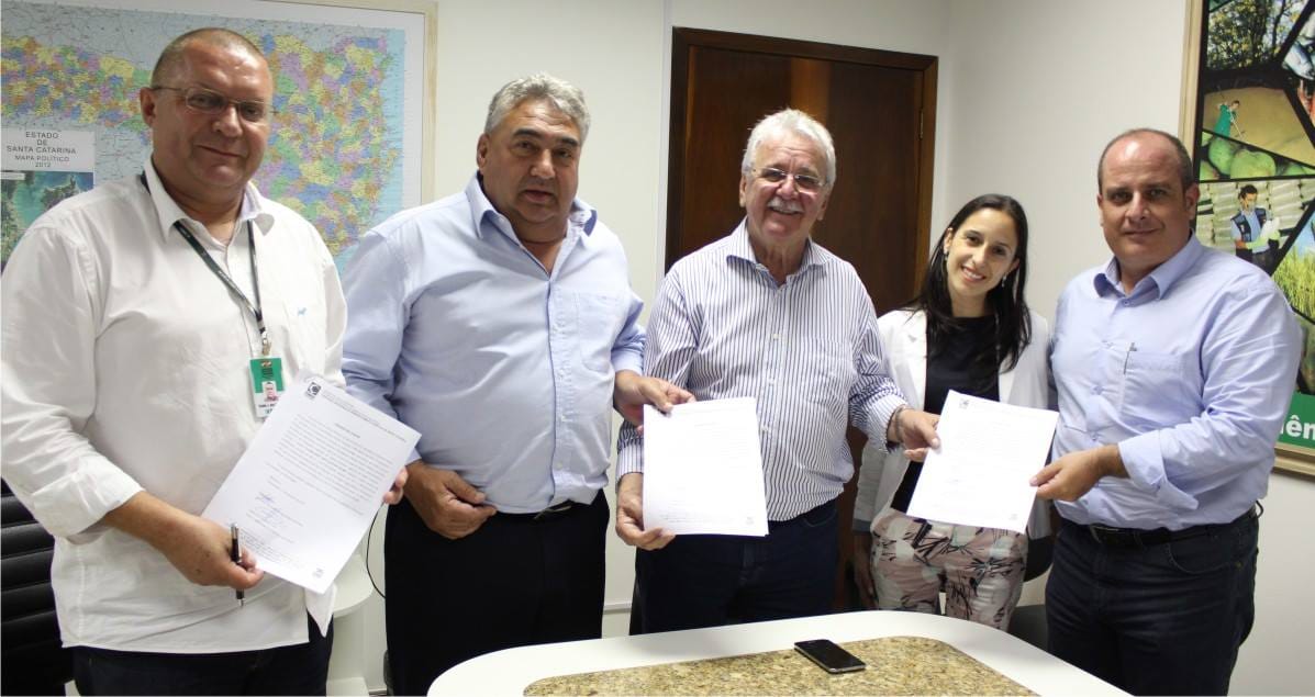 Presidente e Diretor Administrativo e Financeiro da Cidasc são reconduzidos aos trabalhos nas pastas