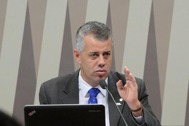 Evair de Melo apresenta emenda para resguardar cooperados