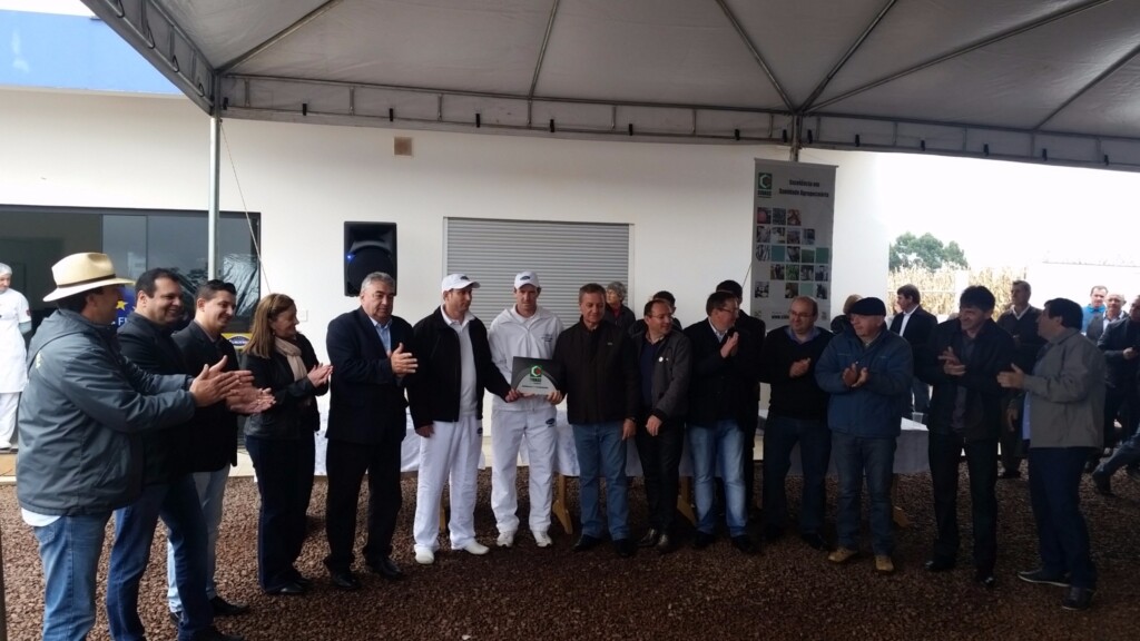 Dois Frigoríficos de Santa Catarina receberam a certificação do Sistema Brasileiro de Inspeção de Produtos de Origem Animal