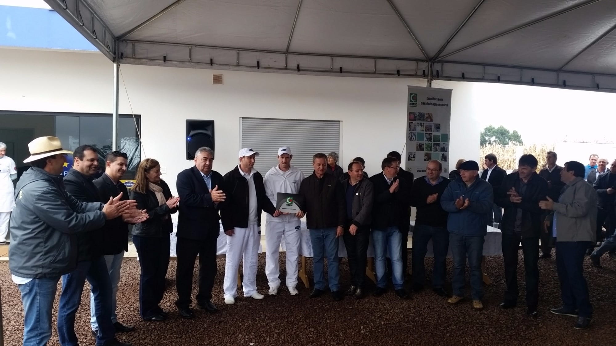 Dois Frigoríficos de Santa Catarina receberam a certificação do Sistema Brasileiro de Inspeção de Produtos de Origem Animal