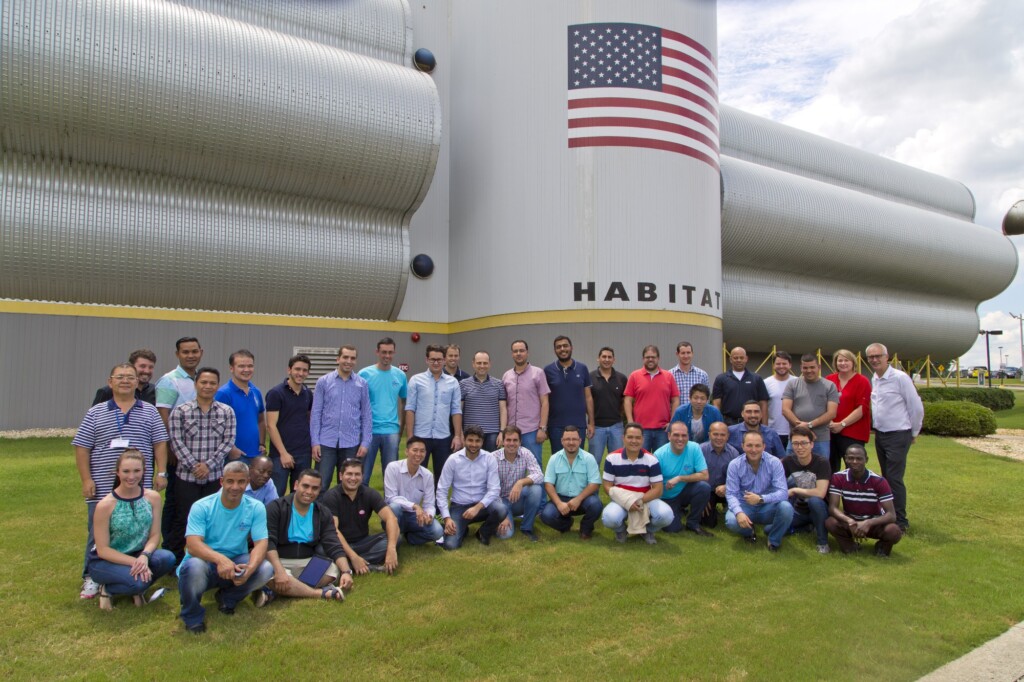 Aviagen realiza 53ª edição de sua Escola de Manejo