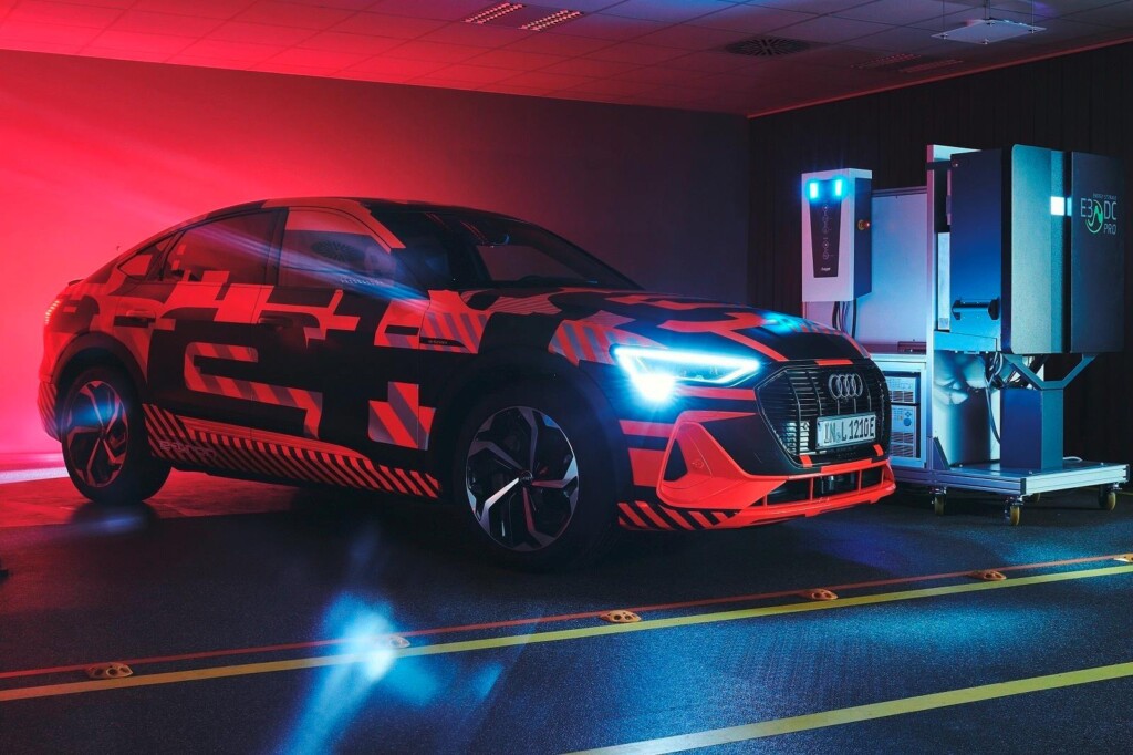 Audi aposta na união entre carro elétrico e energia solar