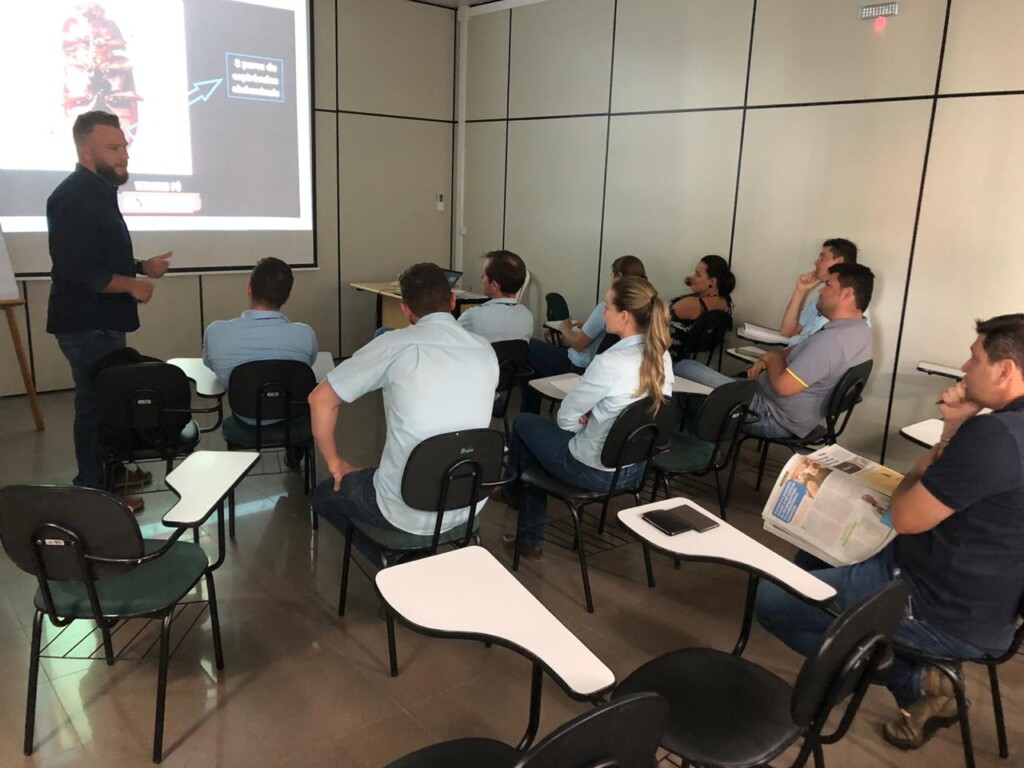 Vetanco realiza treinamento na Copagril