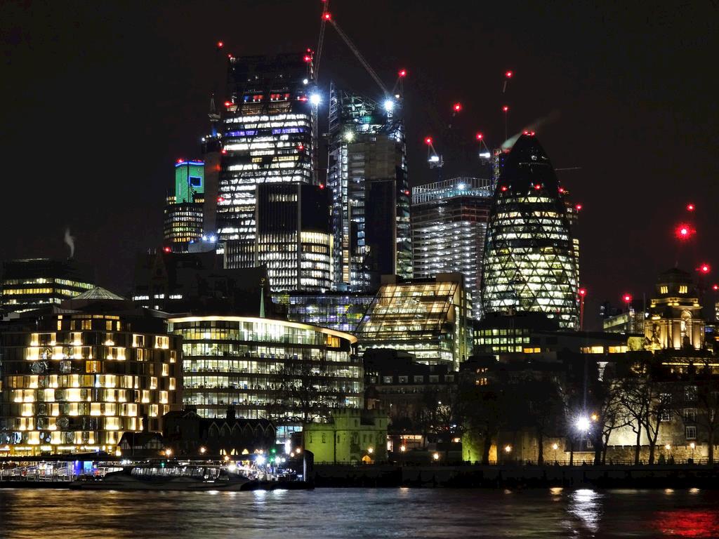 Centro histórico de Londres funcionará com 100% de energia renovável