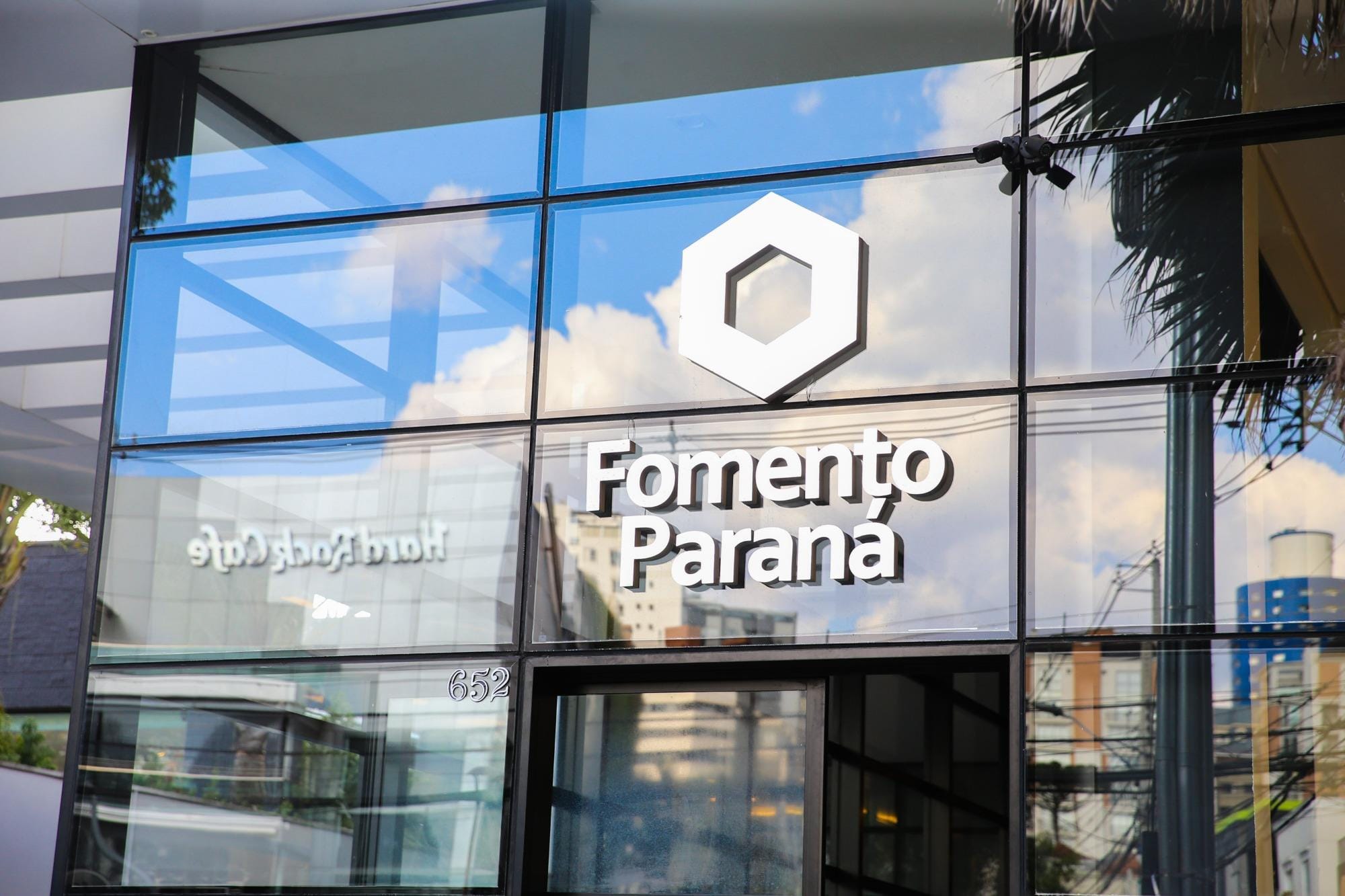Principal fonte de recursos da Fomento Paraná, BNDES aumenta limite de crédito da instituição Principal fonte de recursos da Fomento Paraná, BNDES aumenta limite de crédito da instituição