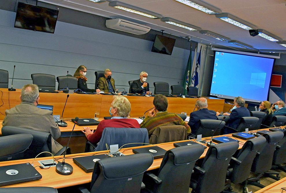 Diretor Científico da Fapesp visita Unicamp e recebe propostas para editais de financiamentos