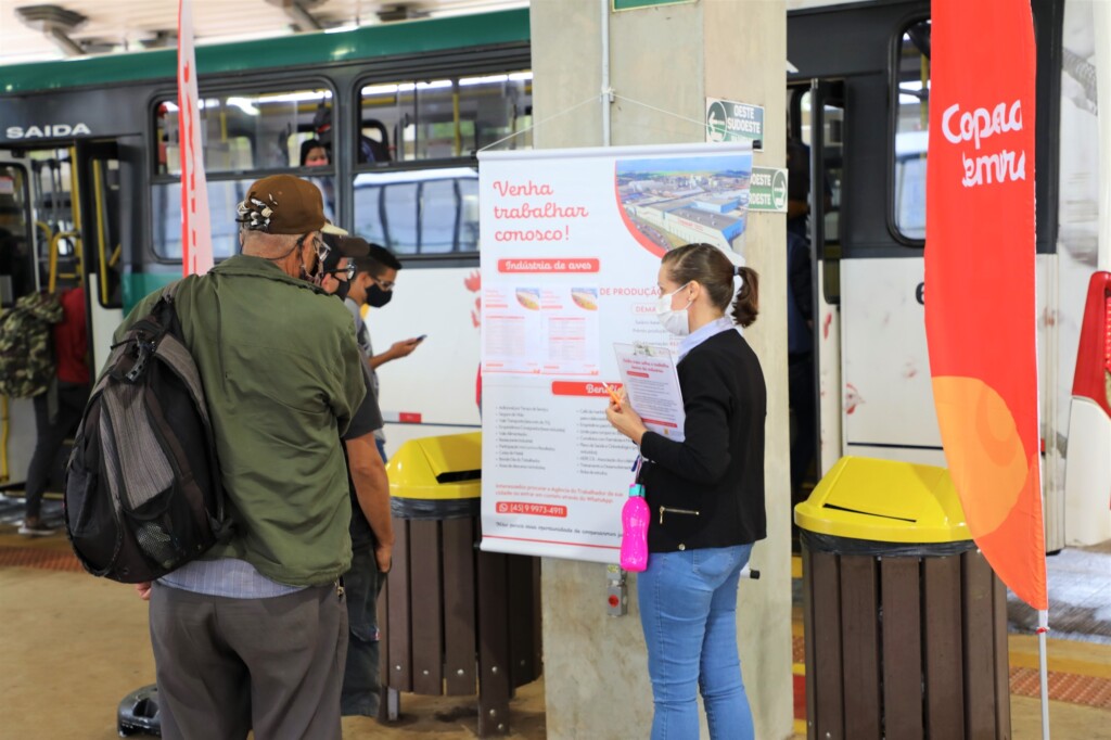 Com 1 mil vagas abertas, Copacol apresenta oportunidades em Terminais de Cascavel