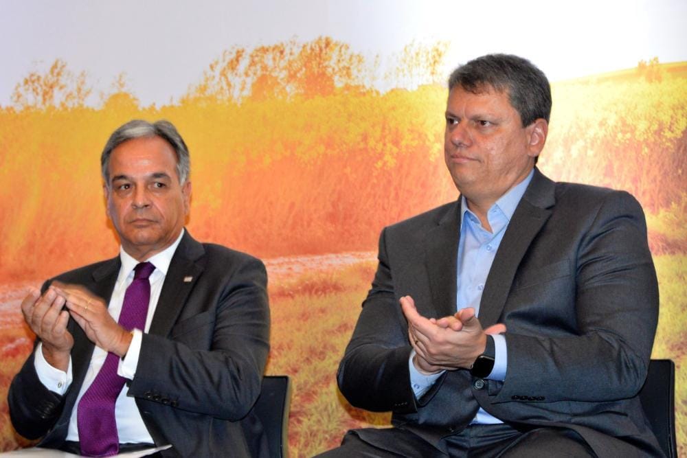 Tarcísio de Freitas participa da transmissão de cargo de Secretário de Agricultura de São Paulo